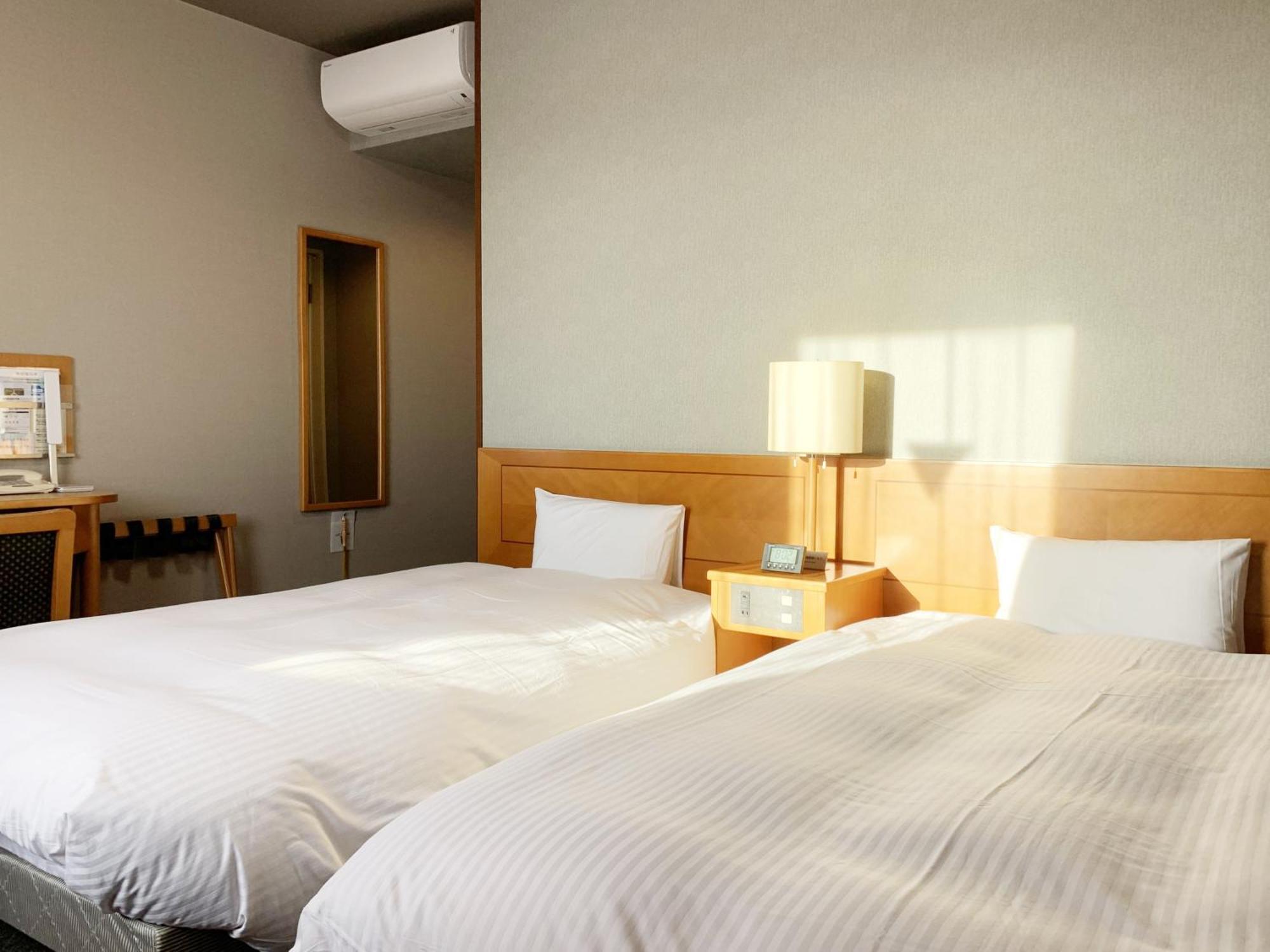 Hotel Route-Inn Nakatsu Ekimae מראה חיצוני תמונה
