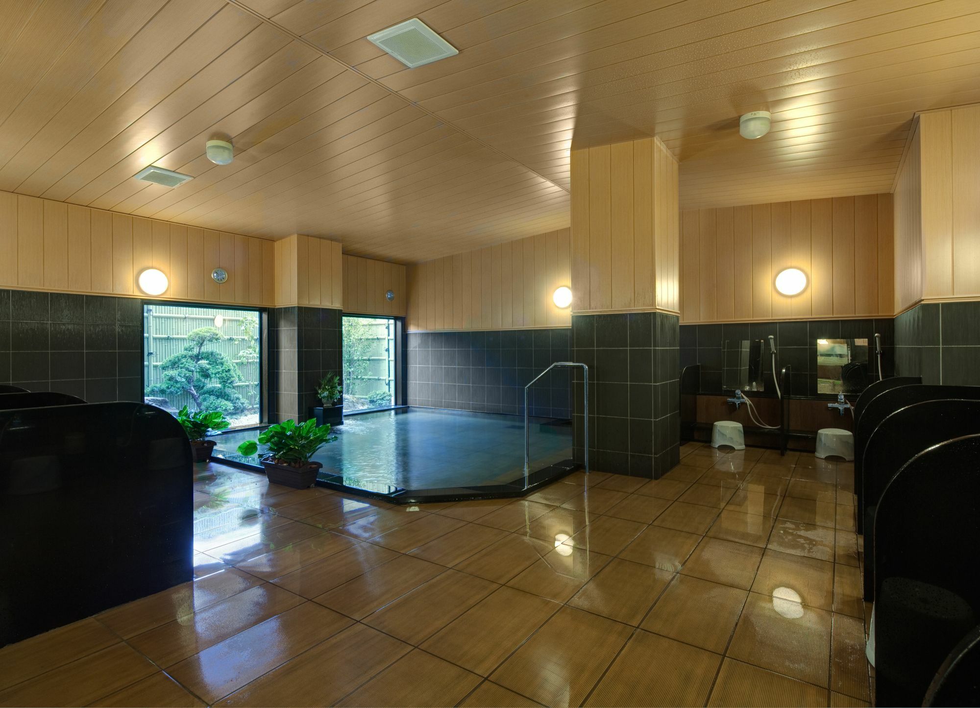 Hotel Route-Inn Nakatsu Ekimae מראה חיצוני תמונה